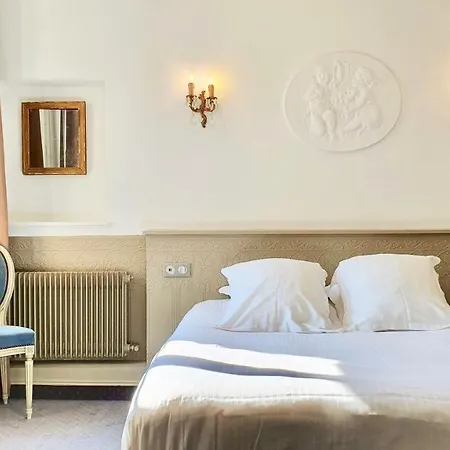 Hotel Les 3*