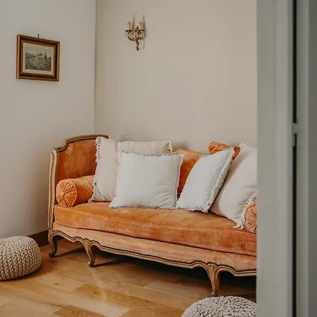 Les מלון הולגאט