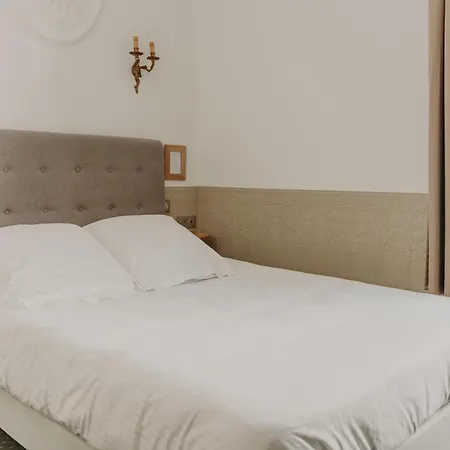 Hotel Les 3*